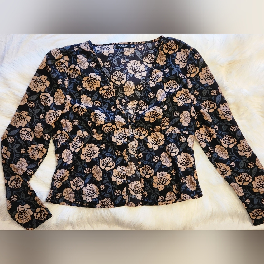 Button up, long sleeve blouse from Nasty Gal, flower detail